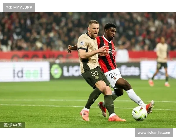 斯洛伐克主帅：为球队的表现自豪，加时赛我们压制英格兰，英格兰却在拖时间