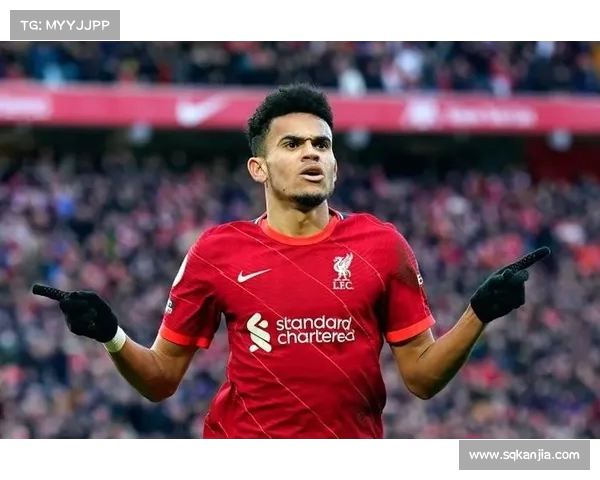 英超最新动态：曼联锁定米兰引援目标，蓝军与莱斯特达成前任交换协议